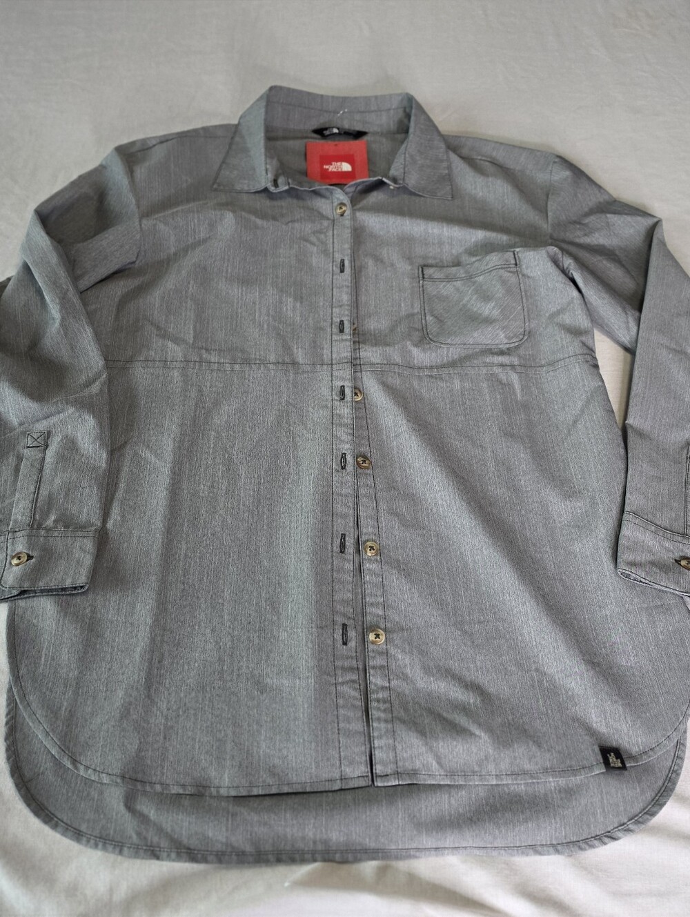 The North Face Gray Stevie Button Front L/S Tunic Hiking Shirt Women's L NWT $65